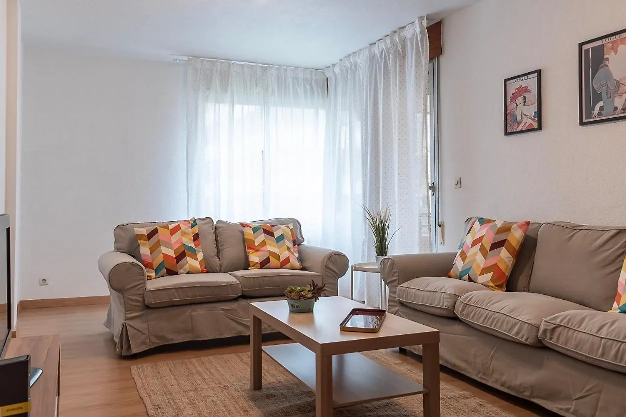 Funcional Y Renovado Apartamento En Iturrama Pamplona 0*,  Spain
