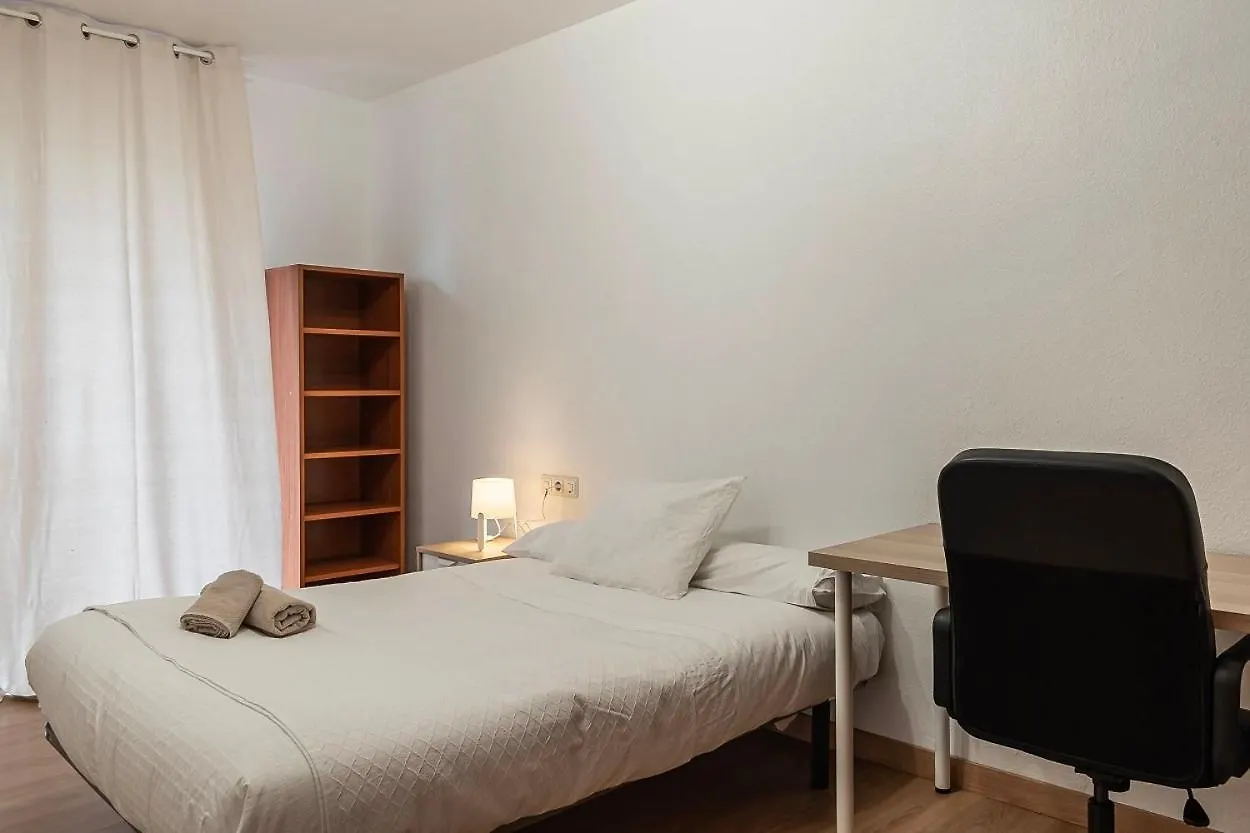 Funcional Y Renovado Apartamento En Iturrama Pamplona Apartmán