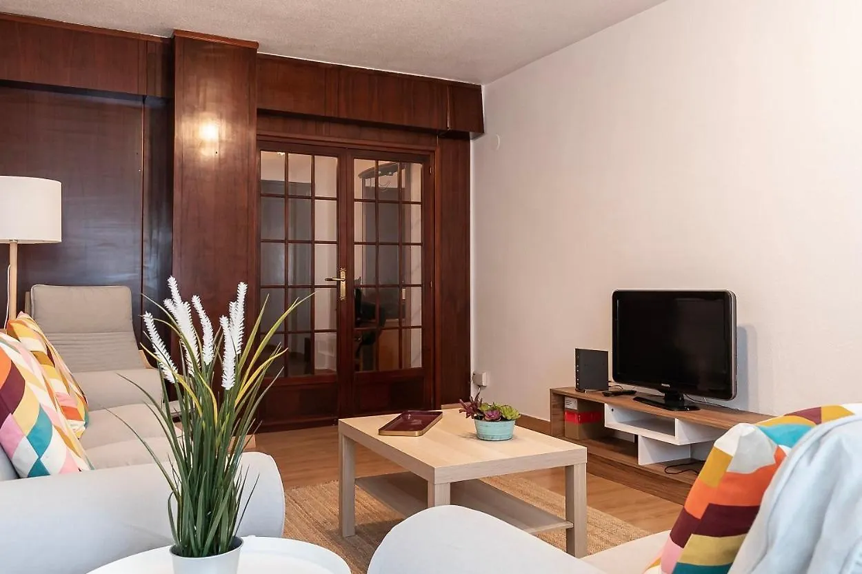 Funcional Y Renovado Apartamento En Iturrama Pamplona Apartmán