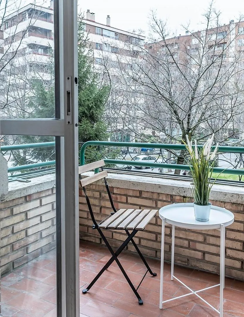 Funcional Y Renovado Apartamento En Iturrama Pamplona Apartmán