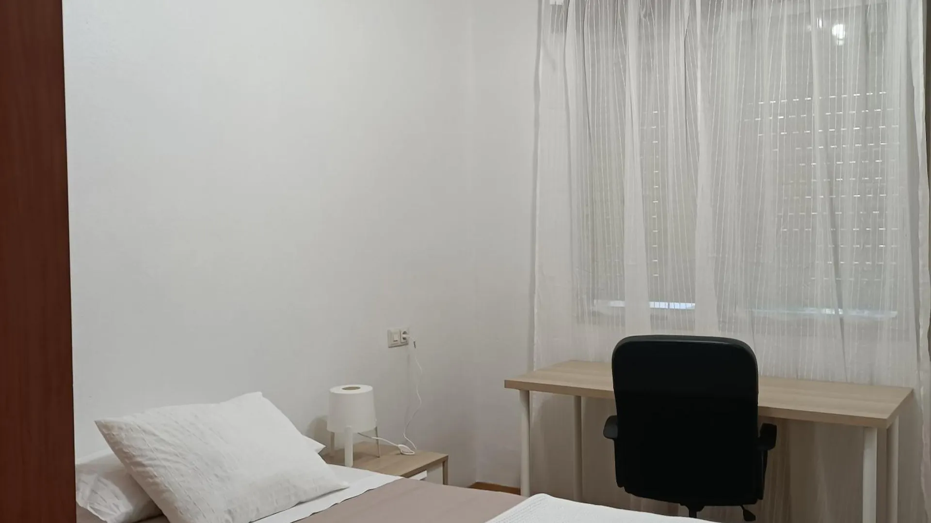 Funcional Y Renovado Apartamento En Iturrama Pamplona Španělsko